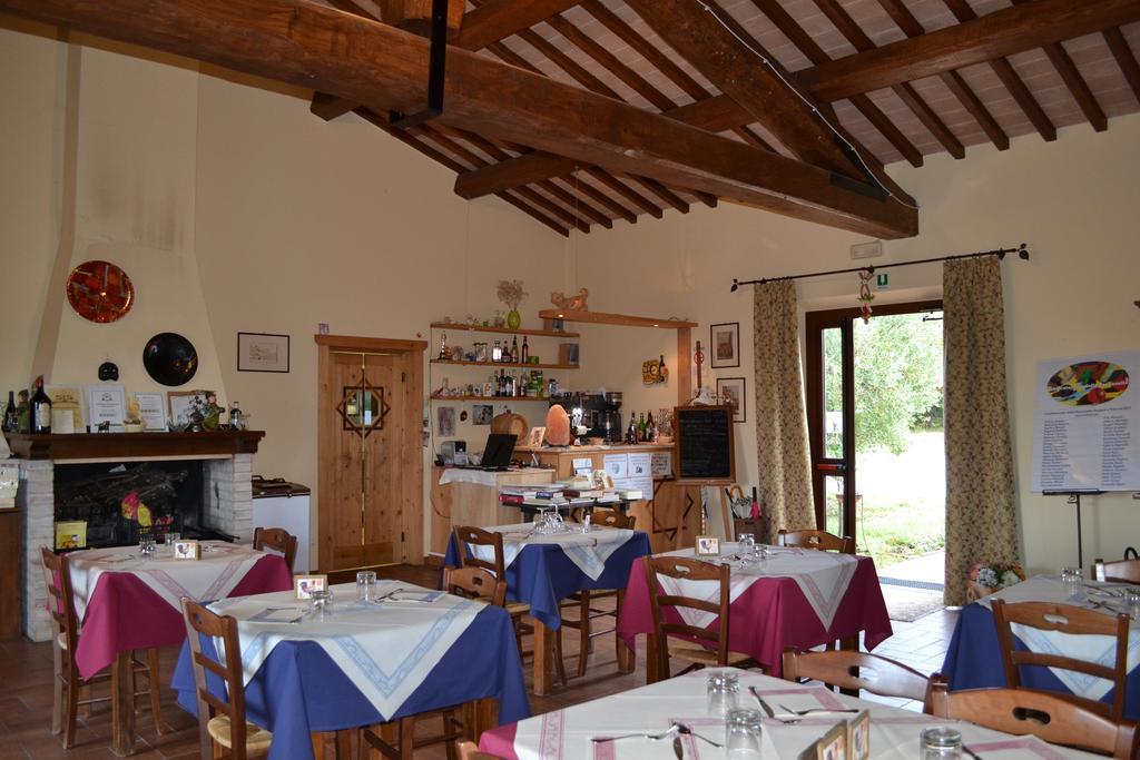 Agriturismo Il Merollo Hotell Todi Eksteriør bilde