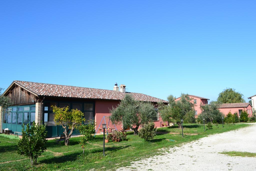 Agriturismo Il Merollo Hotell Todi Eksteriør bilde