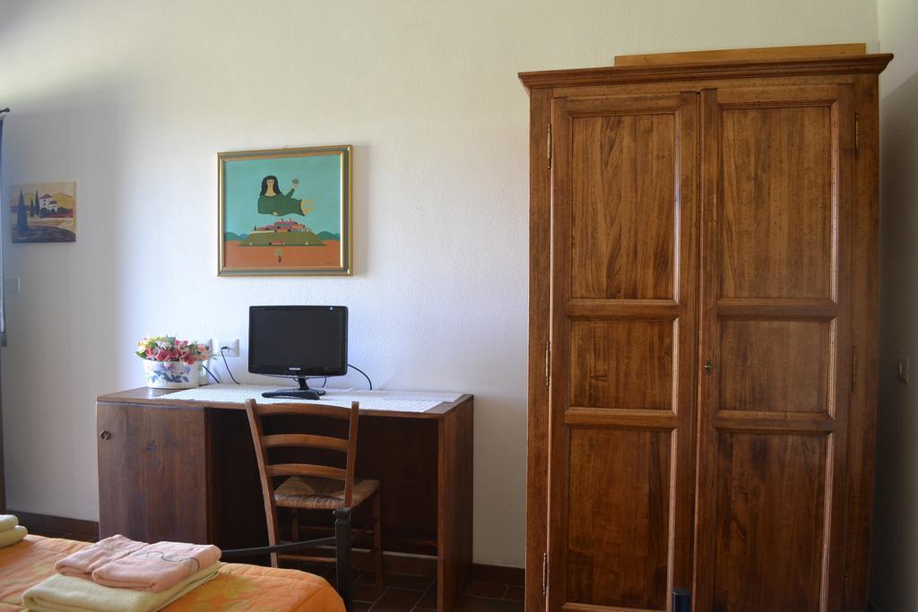 Agriturismo Il Merollo Hotell Todi Eksteriør bilde