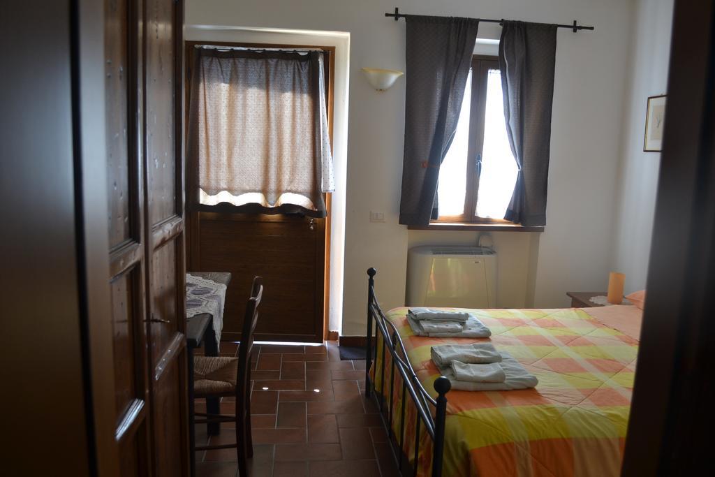 Agriturismo Il Merollo Hotell Todi Eksteriør bilde