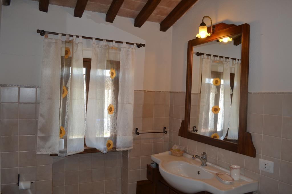 Agriturismo Il Merollo Hotell Todi Eksteriør bilde